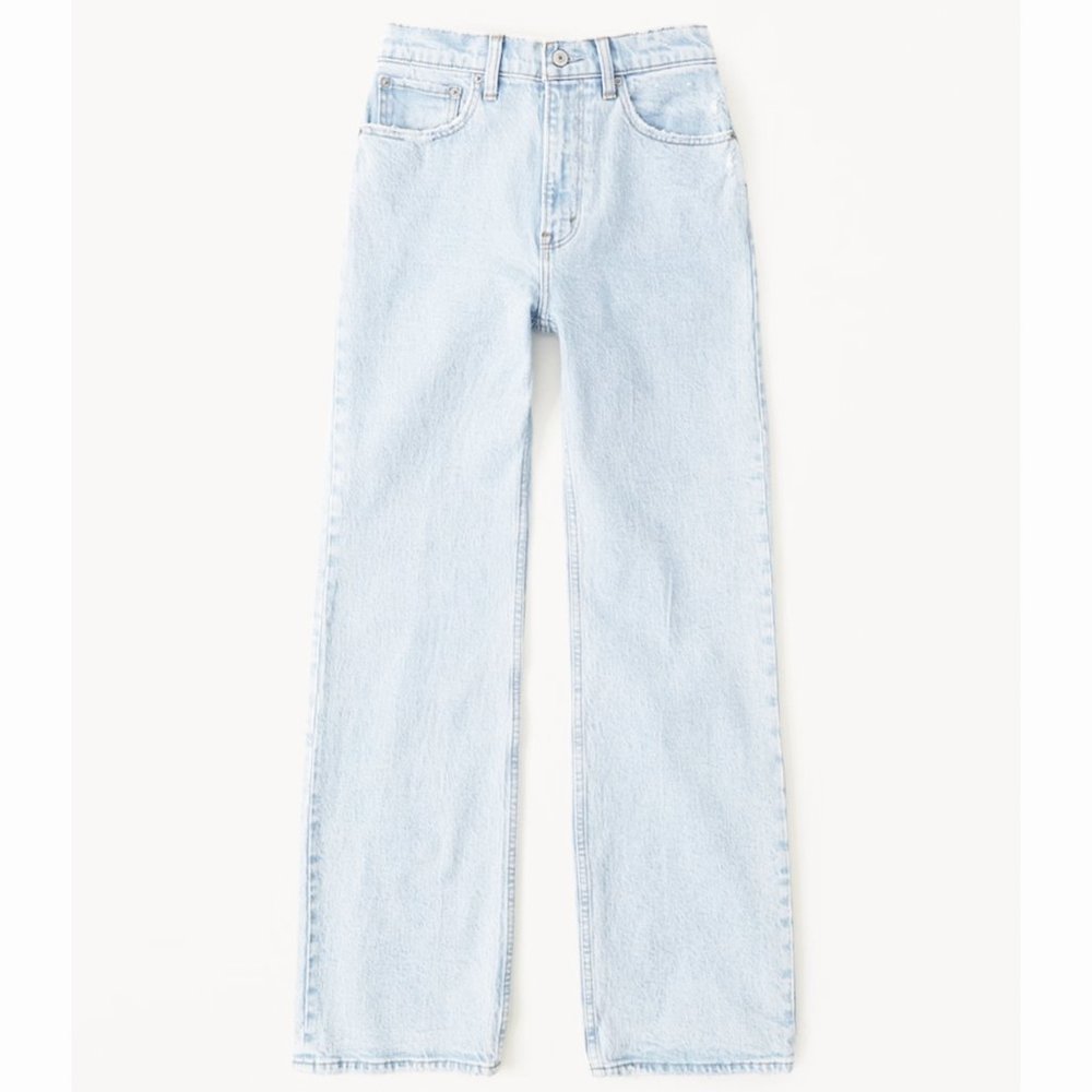 Abercrombie & Fitch High Rise 90s Relaxed Jean in Light